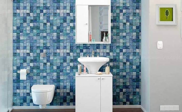 glass tiles modern bathroom design remodeling ideas