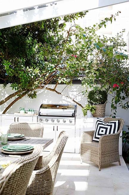 modern grilling areas backyard ideas
