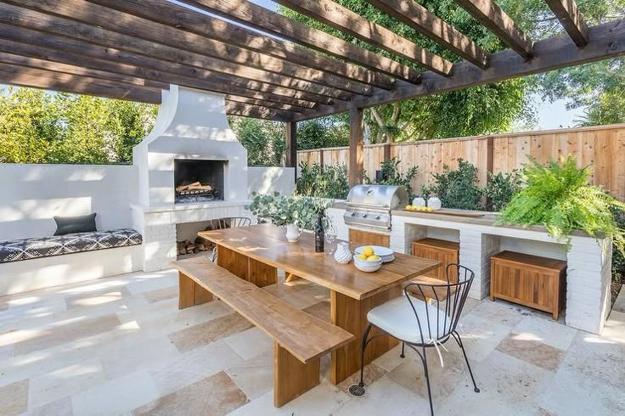 modern grilling areas backyard ideas