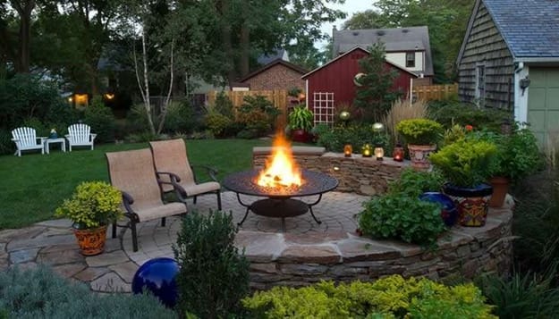 outdoor seating area backyard ideas