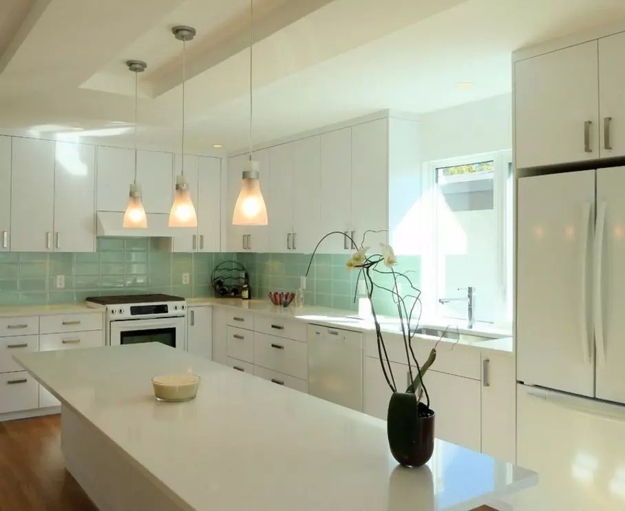 glass tiles modern kitchen wall designs