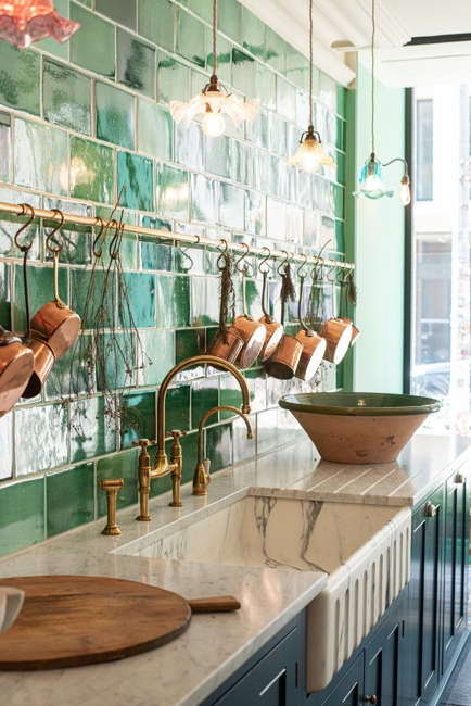 glass tiles modern kitchen wall designs