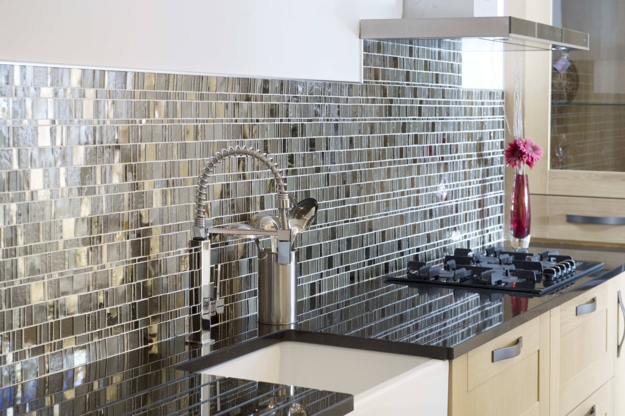 glass tiles modern kitchen wall designs