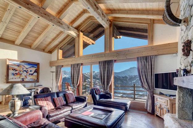 modern interiors beautiful ceilings