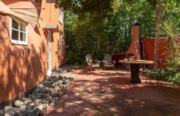 outdoor home spaces modern fireplaces