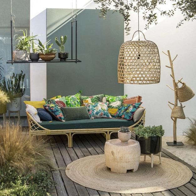 cozy two seats in romantic small spaces