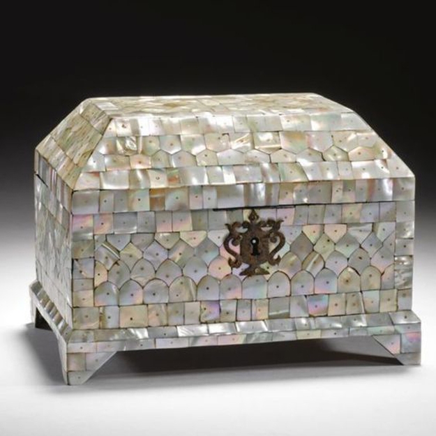 modern interior design trends pearlcore surfaces textures