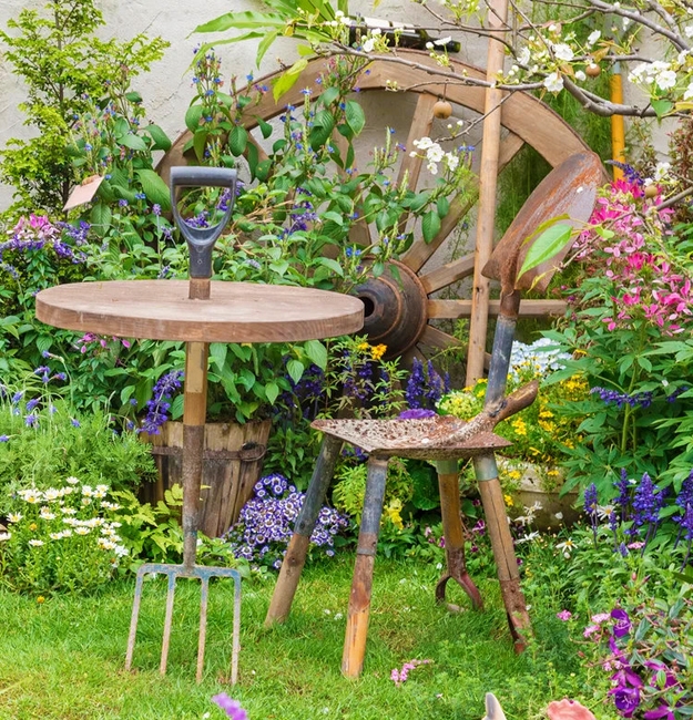 unique outdoor furniture design ideas