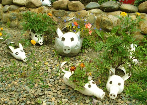 diy plastic garden decorations planters