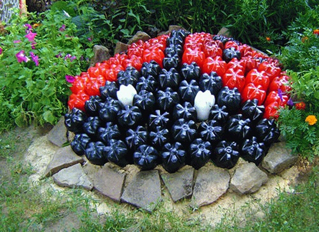 diy plastic garden decorations planters
