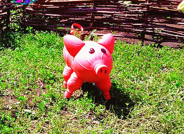 diy plastic garden decorations planters