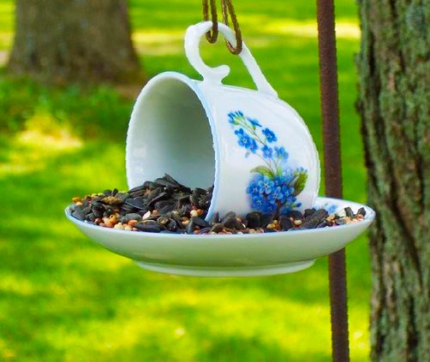 diy tea cup saucer bird feeder