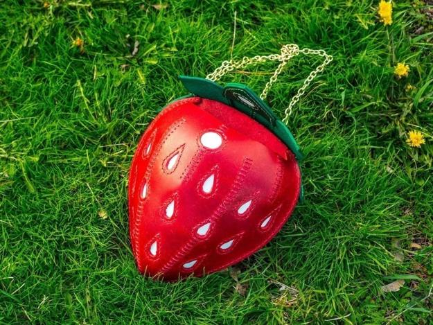 handmade outdoor decor hanging berry 