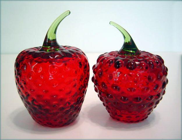 berry inspired table decor ideas