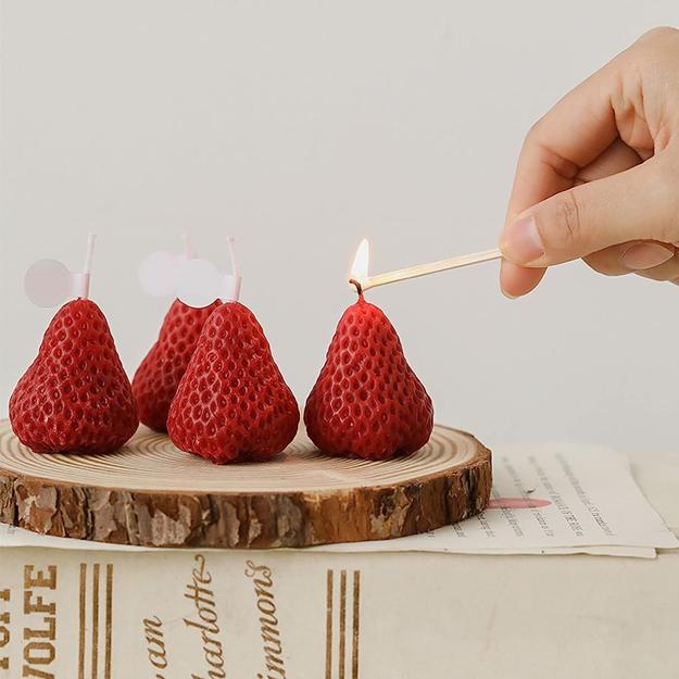 berry inspired table decor ideas