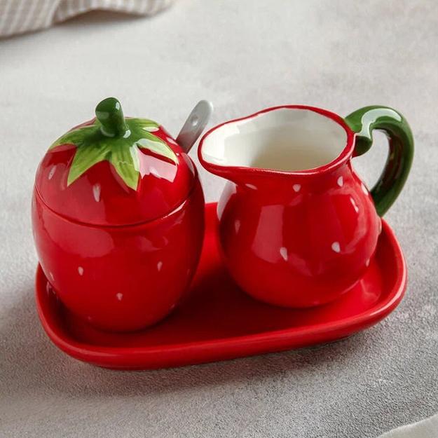 berry inspired table decor ideas