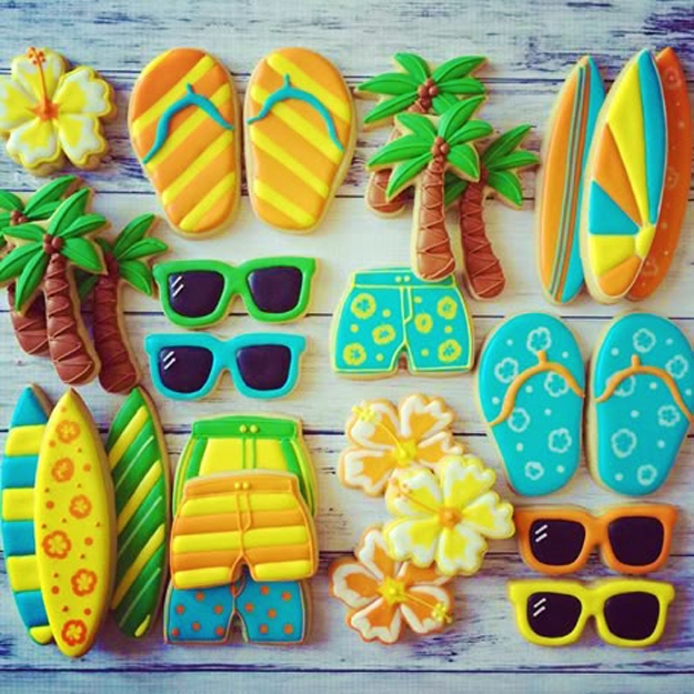 beach themed cookies