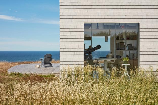 coast house wooden deck