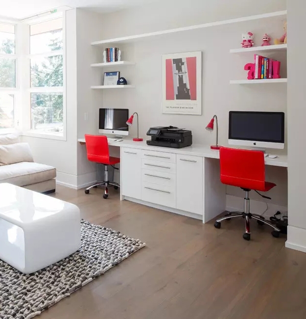 children bedroom study area