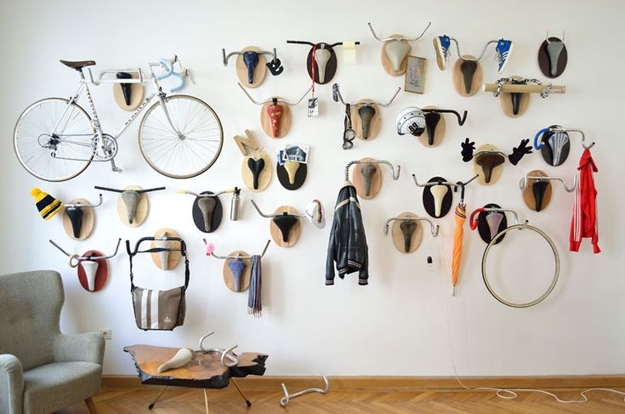 surprising items quirky wall decorating