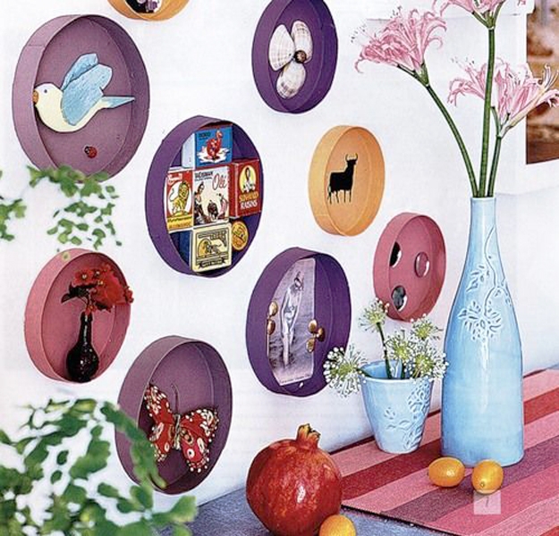 surprising items quirky wall decorating