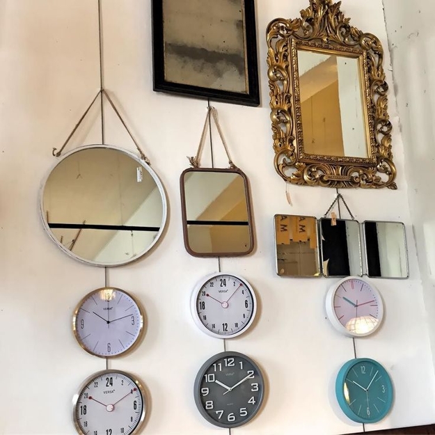 surprising items quirky wall decorating