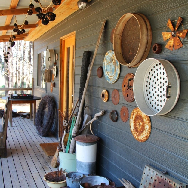 surprising items quirky wall decorating