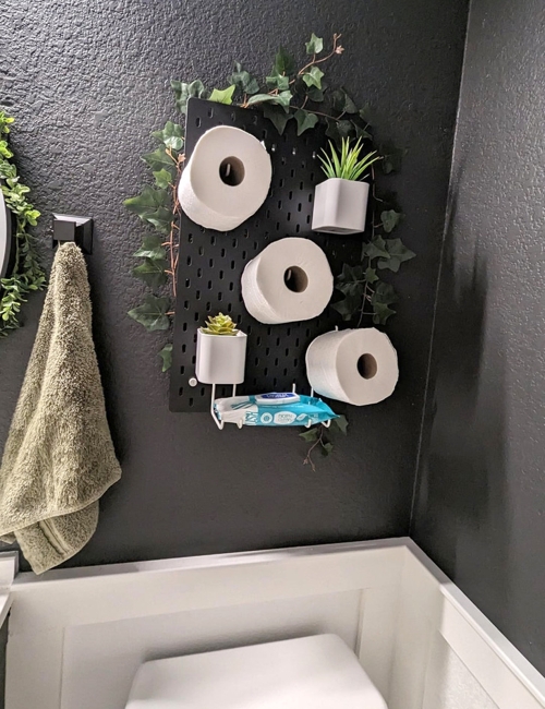 surprising items quirky wall decorating