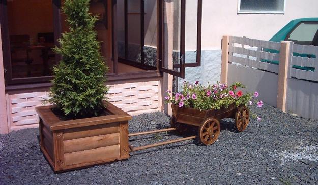 diy garden decorations unique planters