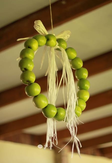 apple wreath