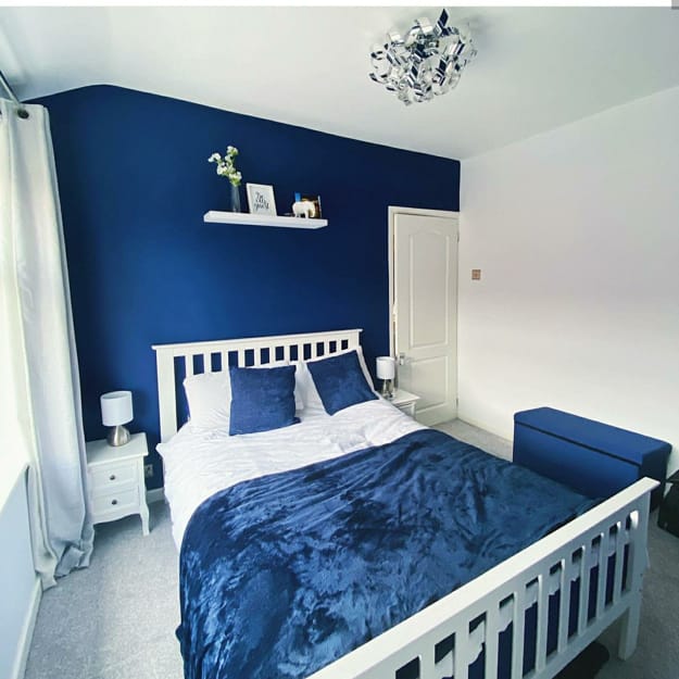 modern bedroom wallpaper fabrics decorations