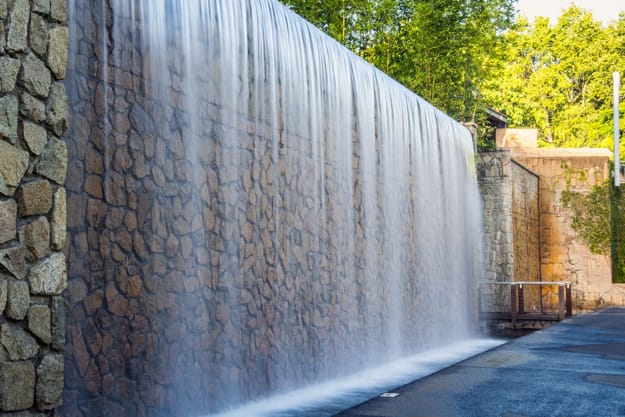 modern water features home decorating yard landscaping