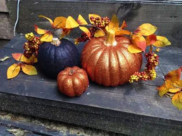 handmade shiny accents fall decorating ideas