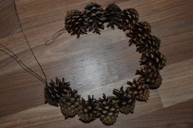 how to make diy pinecone basket tutorial