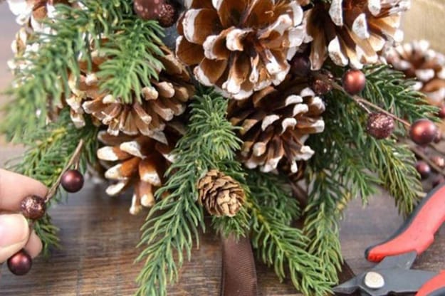 how to make pine cone topiary tutorial