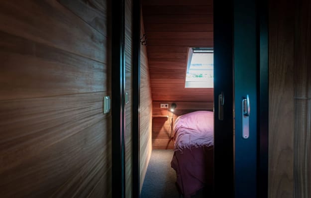 wooden bedroom design