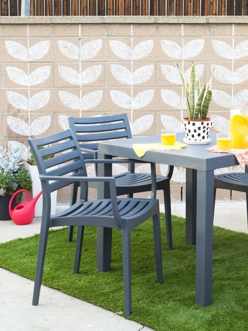 geometric block wall painting idea