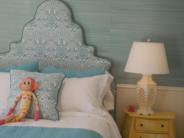 modern interiors wallpaper colors