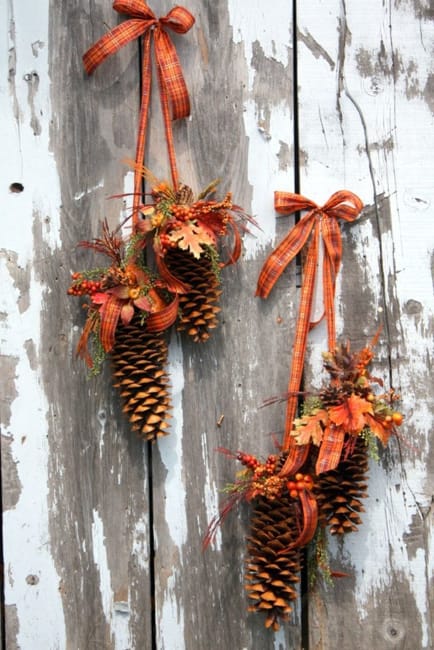 hanging pine cone decorations
