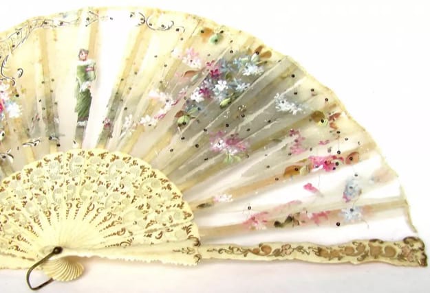 traditional chinese folding fan