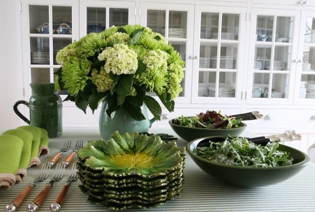 green colors leaf patterns party table setting ideas