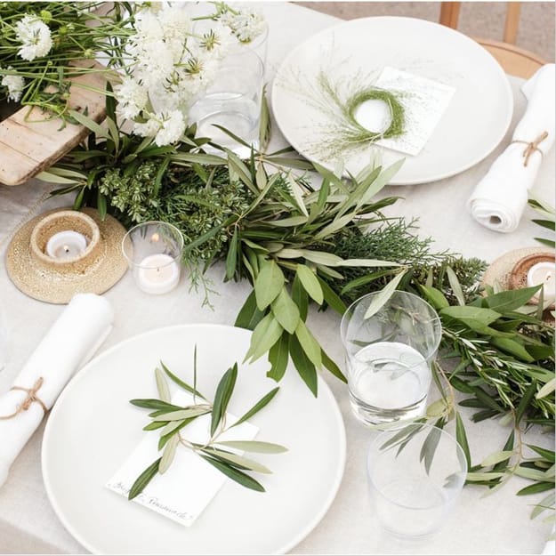 green colors leaf patterns party table setting ideas