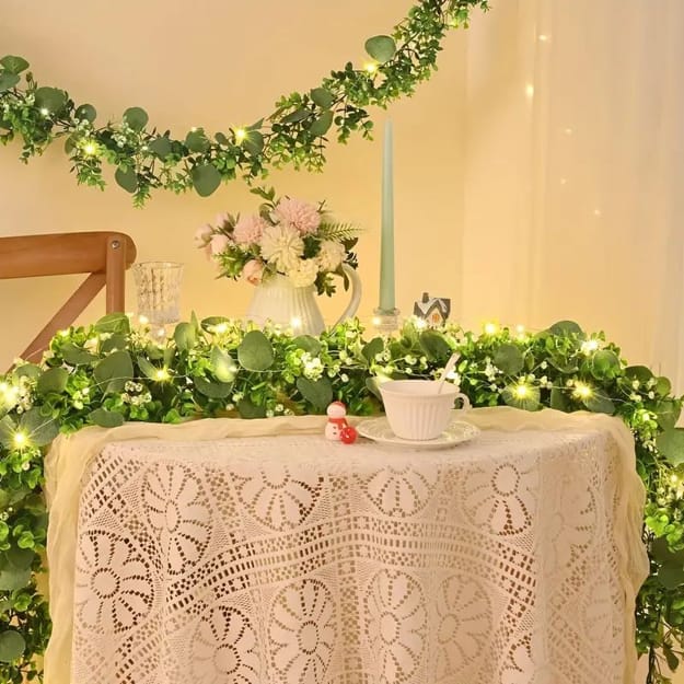 green colors leaf patterns party table setting ideas