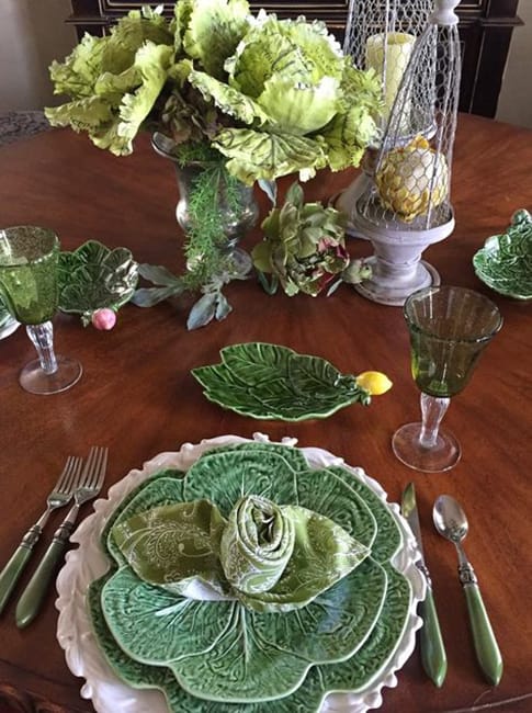 green colors leaf patterns party table setting ideas
