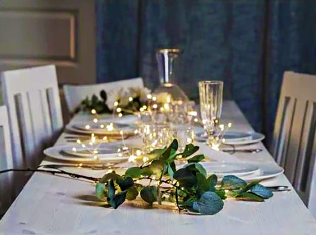 green colors leaf patterns party table setting ideas