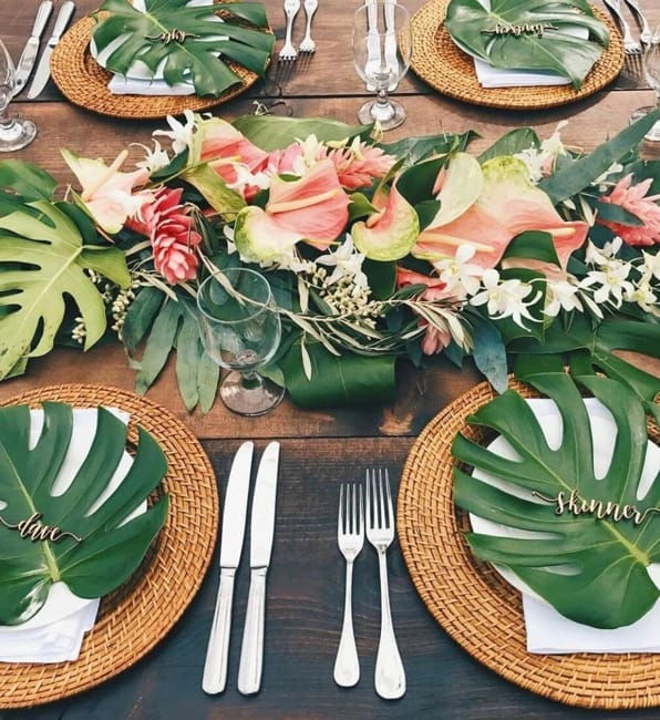 green colors leaf patterns party table setting ideas