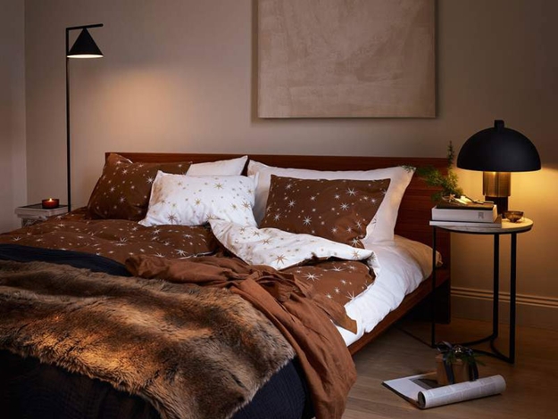 warm interior decorating cold seasons