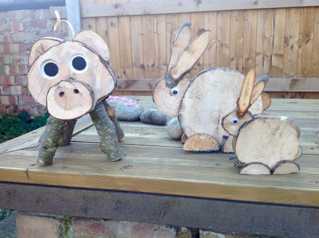 recycled wood craft ideas garden decorations