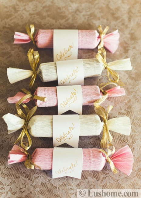 traditional christmas decorations retro styles