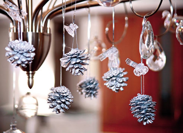 silver holiday decorations